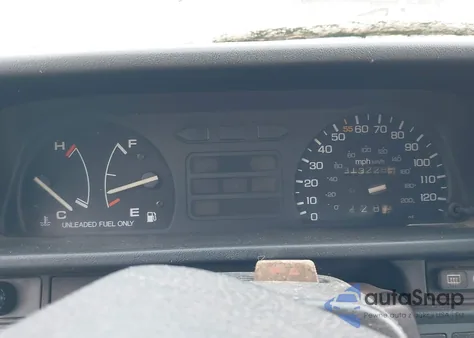 1988 Honda Civic z USA, uszkodzony, nr VIN JHMED6347JS021444